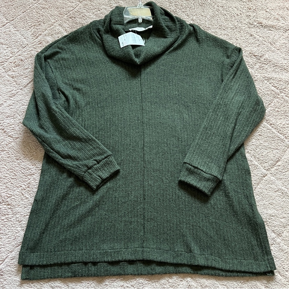 NWT Lush Oversized Turtleneck Knit Sweater Preppy Minimalist Capsule‎ Size S